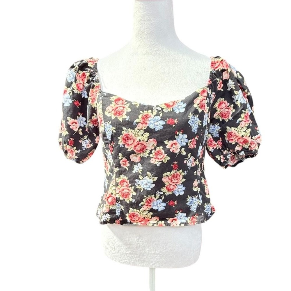 Forever 21 Top Large Floral Puff Sleeve Square Neck Cropped Cottagecore Romantic